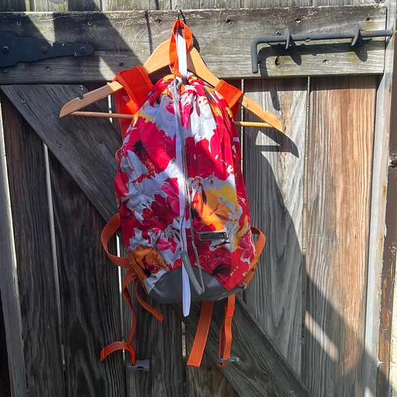 Stella McCartney x Adidas Floral lightweight Backpack - Picture 12 of 12